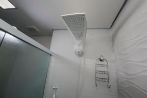 Flat moderno com ar condicionado Edifício novo com área de Lazer completa e a poucos passos do calçadão Faça tudo a pé