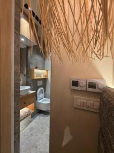 Promenade central studio