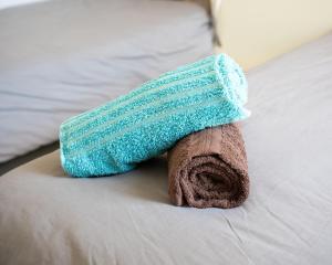 Amazing Sea Front 2 bedroom apartment in St Julians