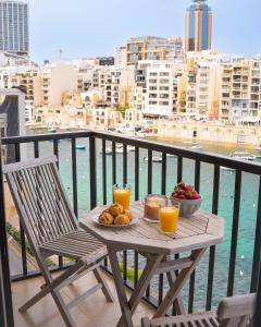 Amazing Sea Front 2 bedroom apartment in St Julians