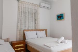 Sunny Beachside Apartment