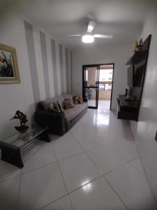 2 dormitórios, sacada gourmet, Aviação,1 min a pé da praia