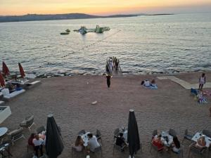 Spacious Bugibba Seafront Villa Free Parking & WiFi