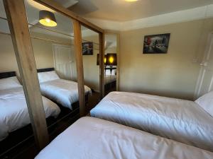 Park Road Retreat - free parking and pets welcome