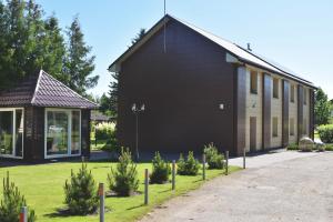 Baltijos Vėjo Apartment with patio and grill
