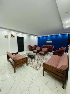 Fanadir bay compound