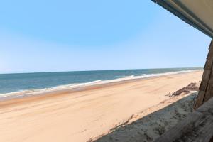 Golden Strand Unit C3