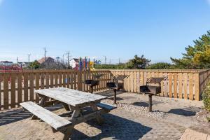 Golden Strand Unit J2