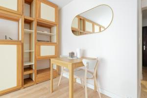 Appartements CASTEL SAINT CLAIR Magnifique Studio plein centre avec Parking : photos des chambres