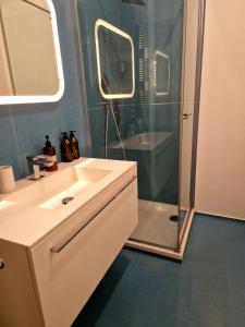 Laura Home- 1 min dalla spiaggia 10 min dal centro