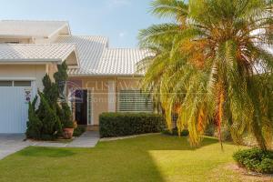 Casa 100 mt do mar Jurere Internacional 4Q