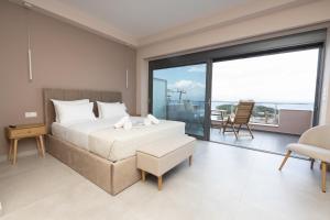 Laconian Blue Residence