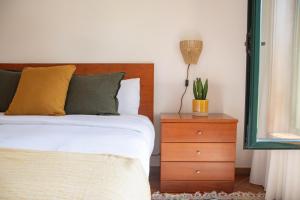 Just Like Home - Casa dos Pinheiros