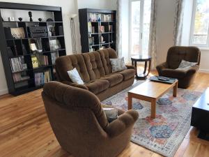 Appartements Appartement dans villa mexicaine centre ville Barcelonnette : photos des chambres