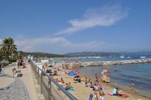 Appartements Magnifique emplacement pour ce joli f3 : photos des chambres