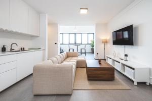 Flex SelfCheckIns 186 - Zagreb - 2 Bedrooms - Parking