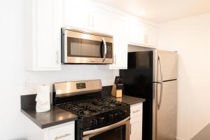 Cozy Stylish 1-Bedroom In Hollywood With Free Gated Parking