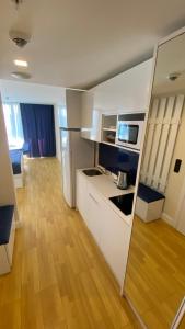 Apartments Orbi City MariNika