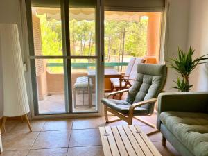 APARTAMENTO NUEVO URB ALTAVISTA VISTA CAMPO GOLF Calefacción y Wifi