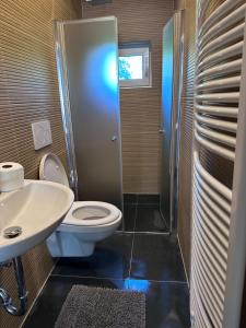 Monteurwohnung 5 Einzelbetten kostenloser Stellplatz WLAN