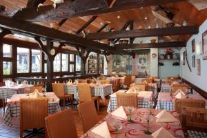 Hotels Hotel Restaurant Pere Benoit : photos des chambres