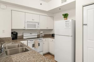 Shores of Panama Beachfront 2nd Floor Unit 208! No elevators needed!