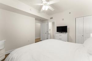 Shores of Panama Beachfront 2nd Floor Unit 208! No elevators needed!