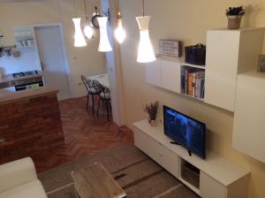 Apartment Satus