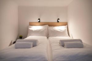 City Park Harmony Duplex - near Heroes square