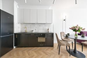 Wałowa 40A - My Way