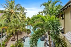 Pineapple Palms - Resort 9 Pools & Gym