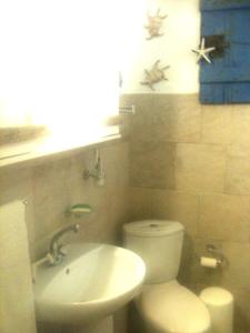 Oneiro Beach Bungalow Studio Milos Greece