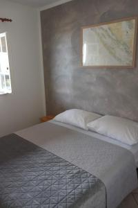 Secluded fishermans cottage Cove Zizanj, Pasman - 24722