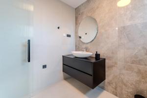 Holiday house with a swimming pool Privlaka, Zadar - 24747