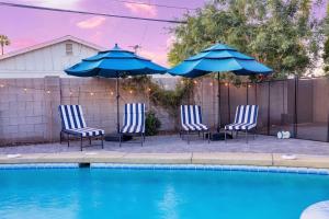Chic Scottsdale Escape with Pool