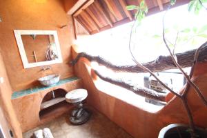 Phòng Cổ Điển Giường Đôi Có Ban Công (Classic Double Room with Balcony)
