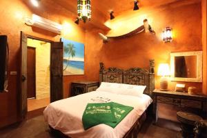 Phòng Cổ Điển Giường Đôi Có Ban Công (Classic Double Room with Balcony)