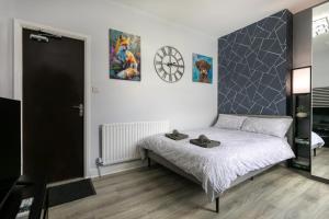 The Regent - Stylish Luxury Studio near City Centre - Free Parking