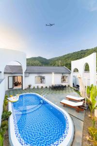 New Pool Villa 6bedrooms Free Pick-up BBQ