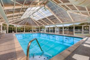 Salt Pond --- 38435 Mainsail Dr #9