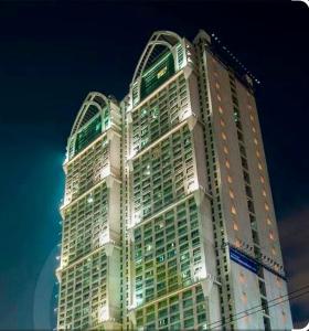 Group Stay for 6 with 3 Bunk Beds, Kitchen, Wi-Fi & Netflix, Near MRT Boni