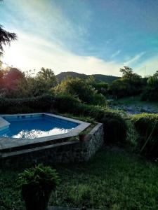 Cabañas Piedras del Xanaes, colindantes al río