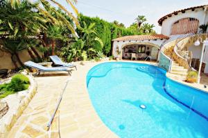 Alfredo - charming villa with private pool in Benissa