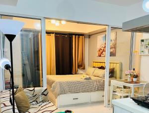 Azure Beach View with Balcony PS4 Billiards - 3-star hotels in Manila