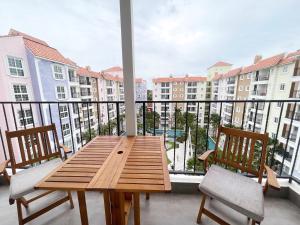 Seven Seas Cote DAzur