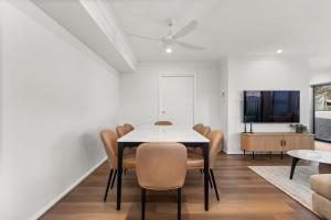 La Famiglia, Huskisson