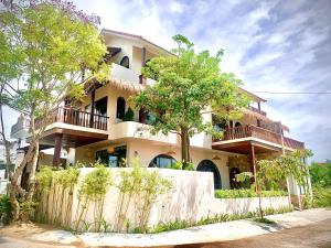 Alana Riverside Retreat