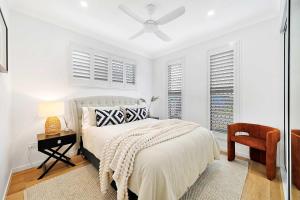 Cinema Pool Pets 4b2b Bargara Headlands