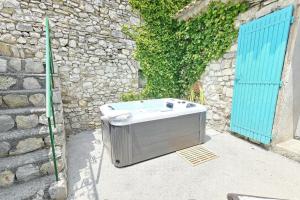 Villas Les Bulles de Montfort - WiFi - Parking gratuit & Cuisine : photos des chambres