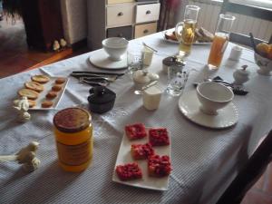 B&B / Chambres d'hotes Le Relais Du Grand Logis : photos des chambres
